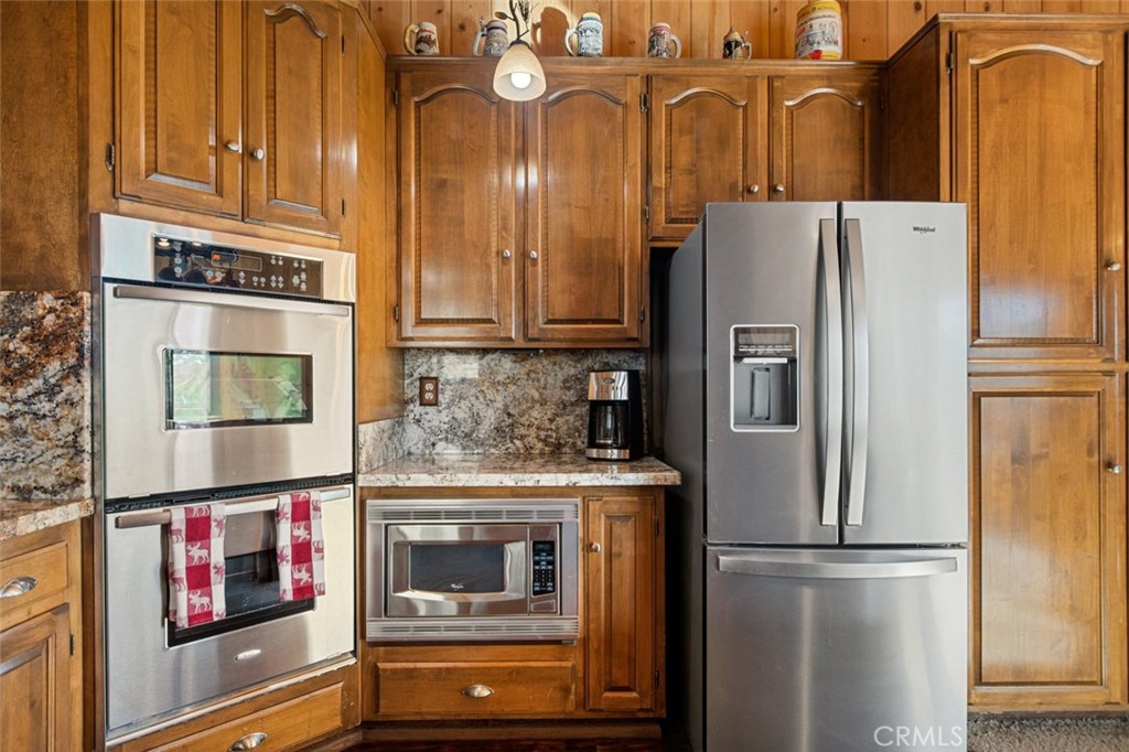 27382 N Bay Road Property Photo 16