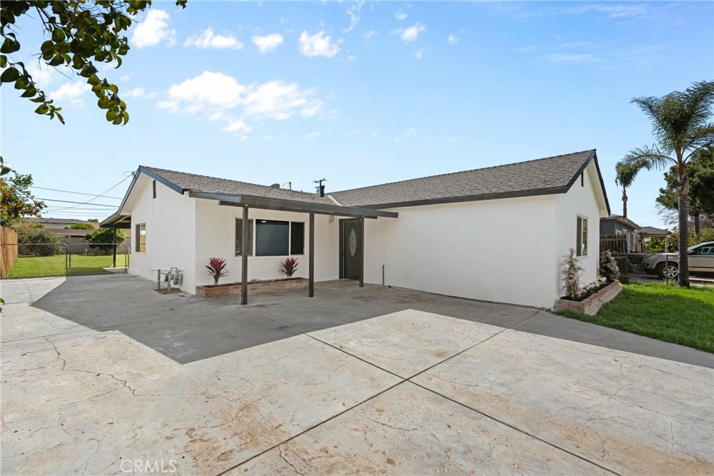 25305 4th Street Property Photo
