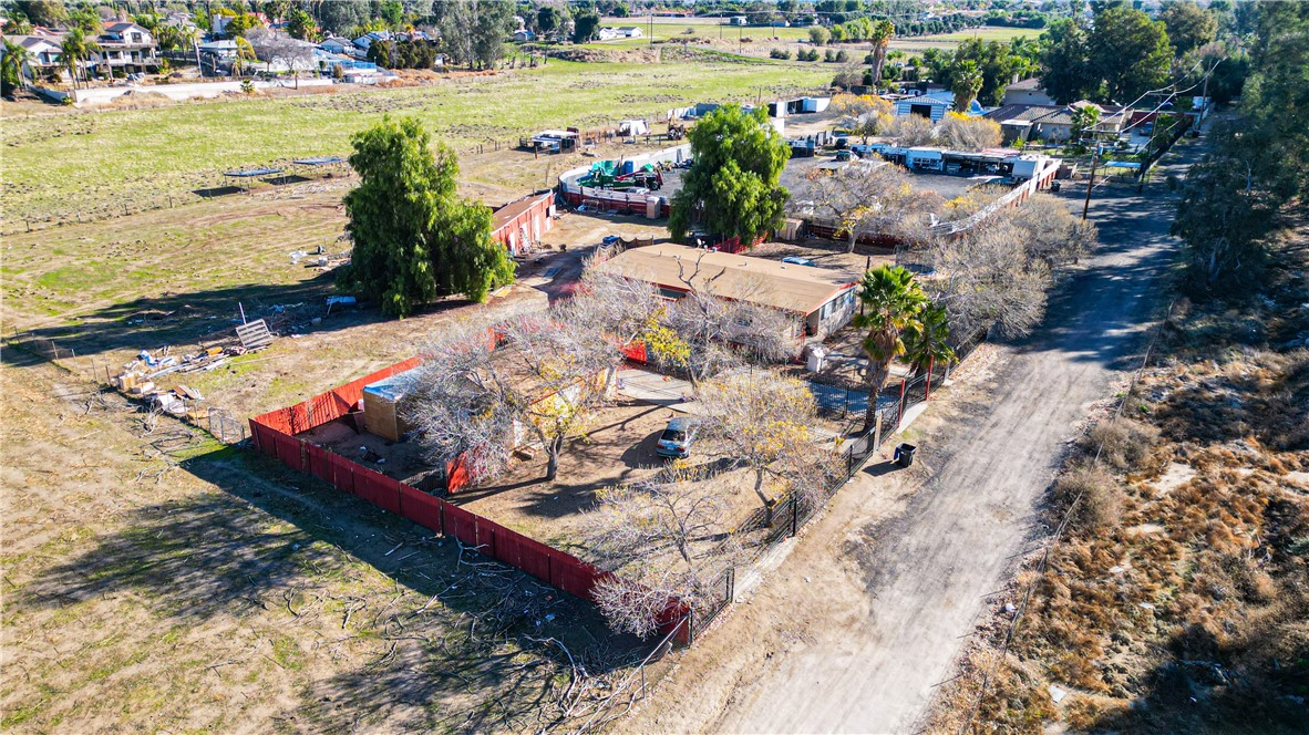 42150 Margoni Way Property Photo 36