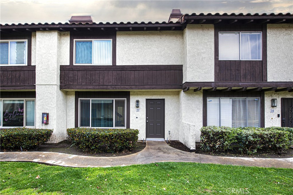 1077 Santo Antonio Dr. 27 Property Photo