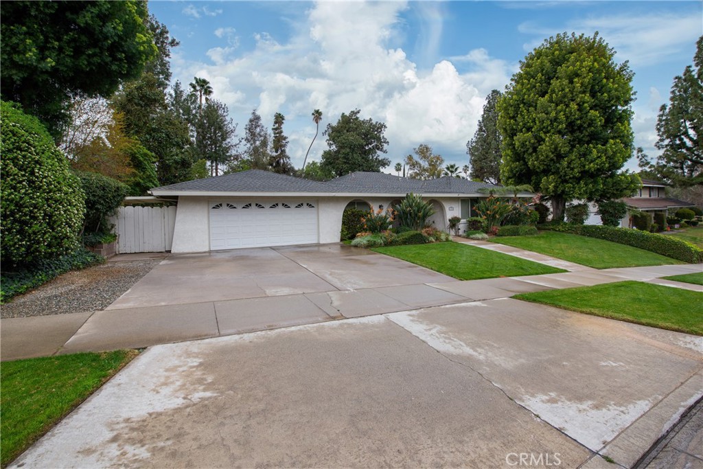 1220 Via Vallarta Property Photo