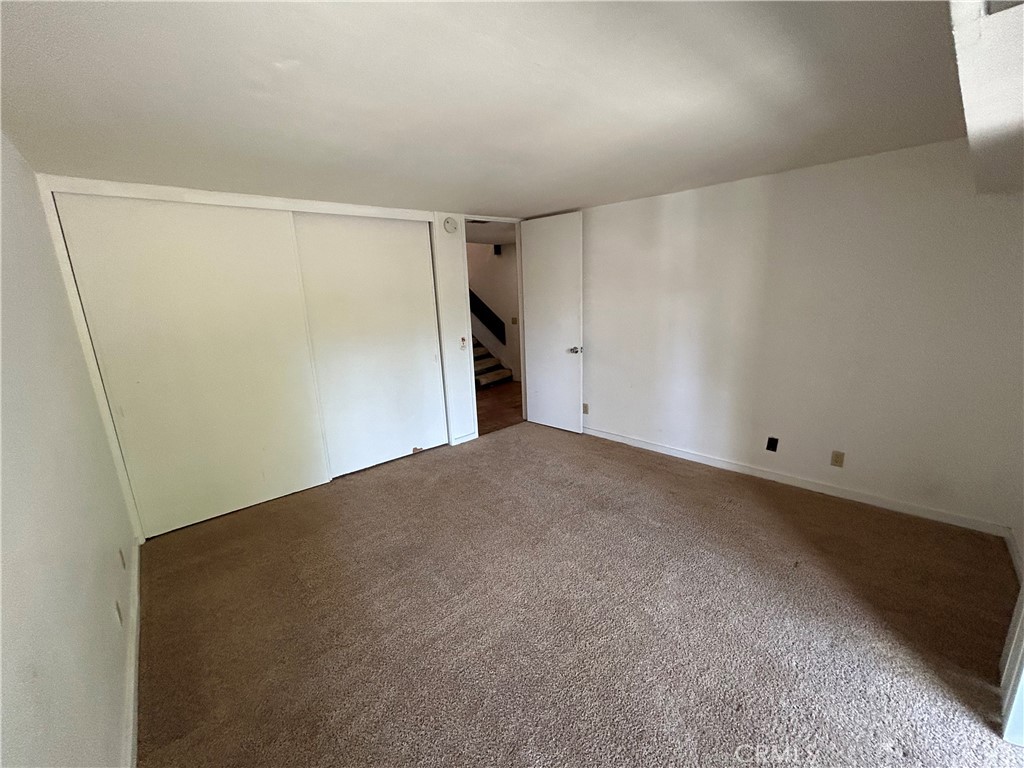 872 Sierra Vista Drive 22 Property Photo 9