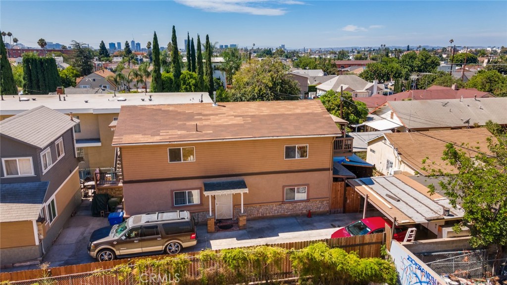 1417 N Kenmore Avenue Property Photo 64