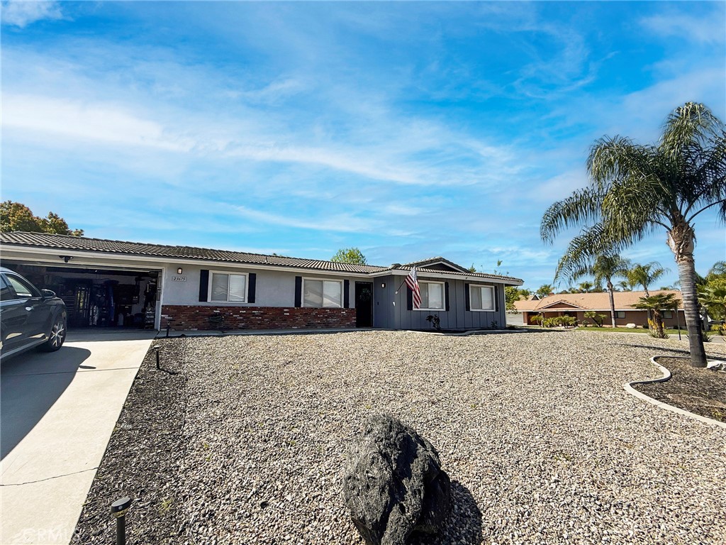 23675 Continental Drive Property Photo
