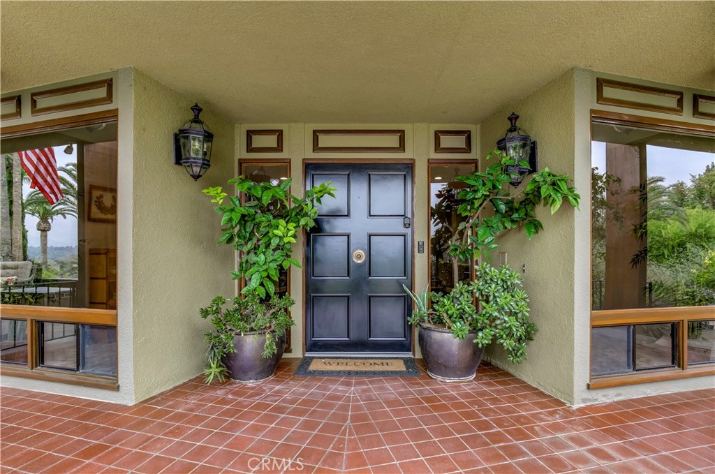 1471 Rosehill Property Photo 5