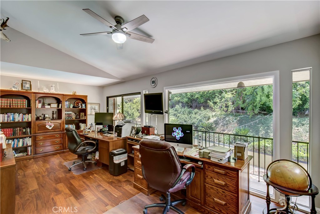 1471 Rosehill Property Photo 50