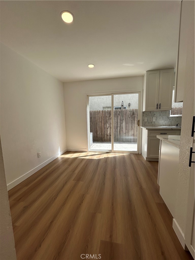9100 Acacia Avenue 9 Property Photo 10