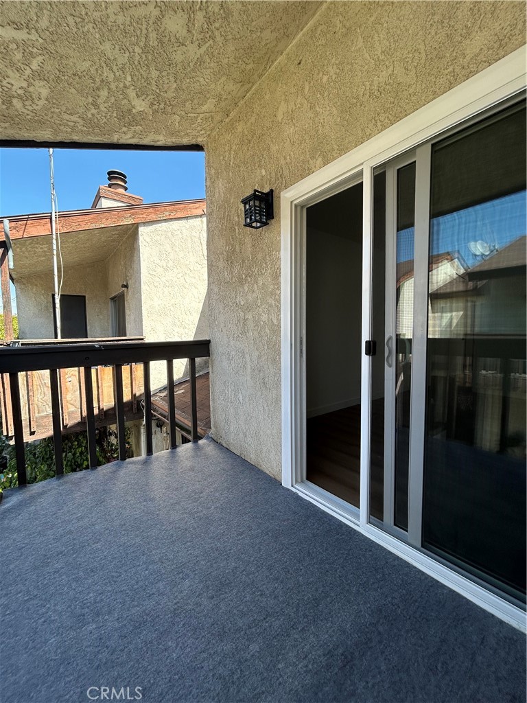 9100 Acacia Avenue 9 Property Photo 20