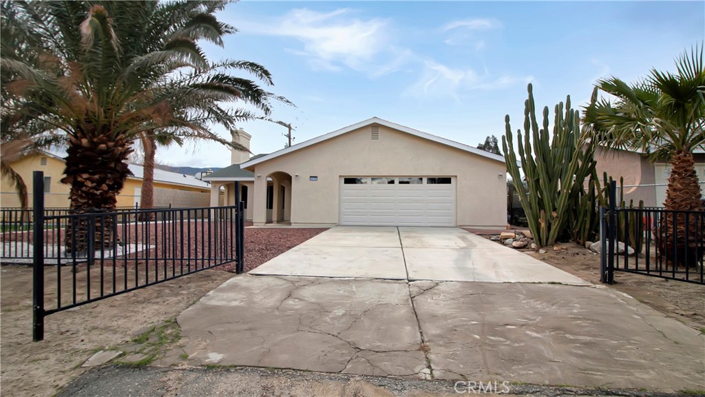 14737 Manzanillo Street Property Photo