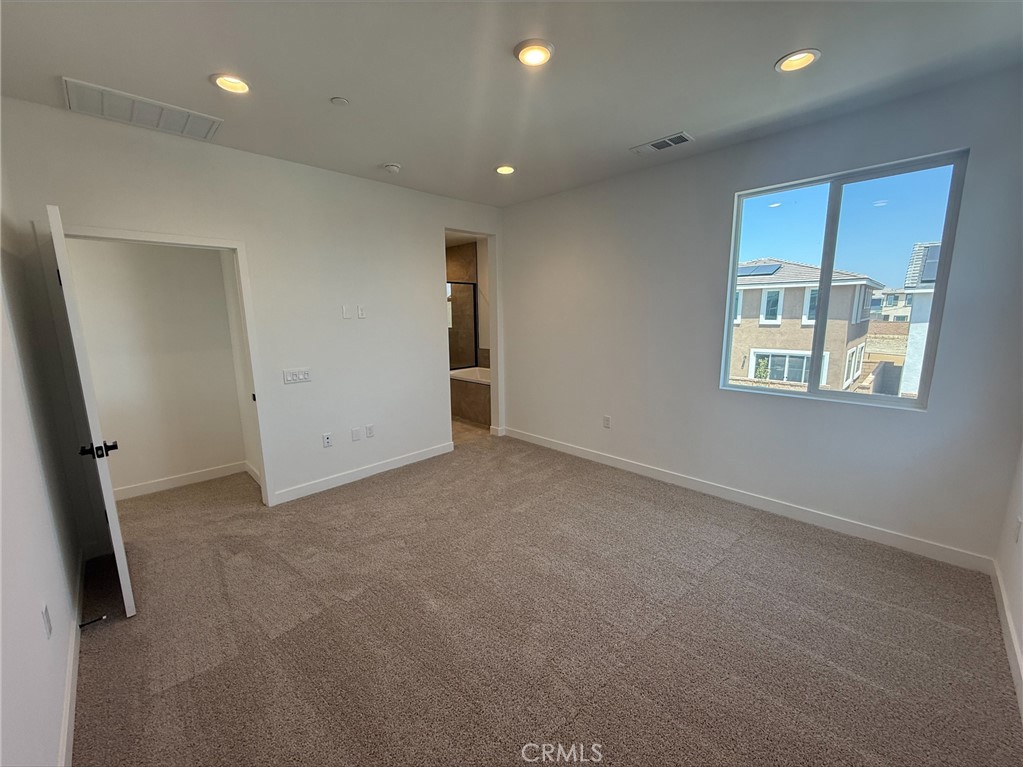 5140 Currant Way Property Photo 4