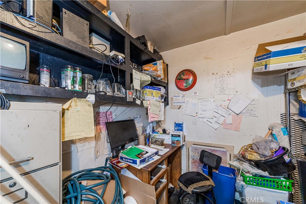 9608 Mission Boulevard Property Photo 18