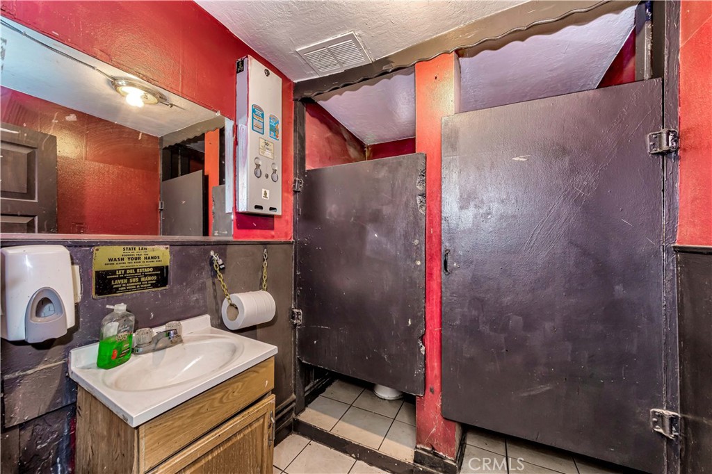 9608 Mission Boulevard Property Photo 24