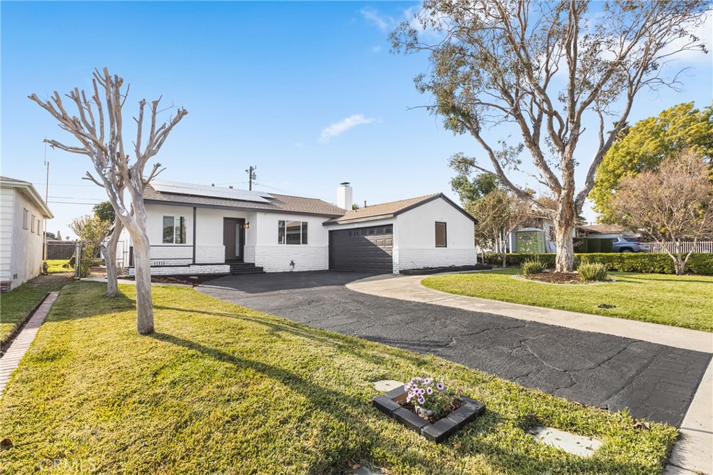 9422 Palmetto Avenue Property Photo