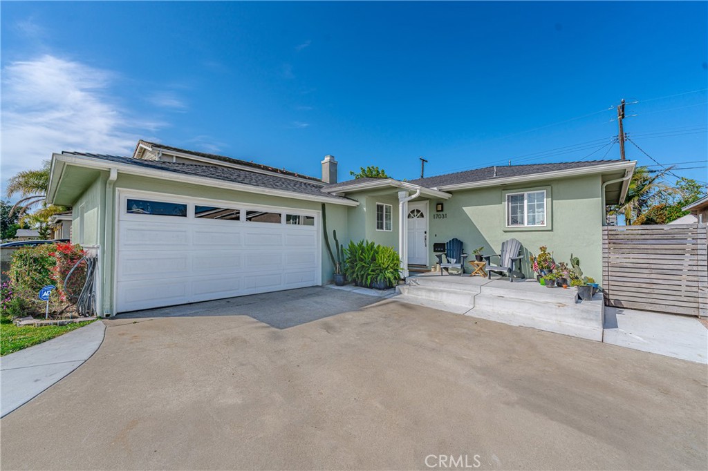 17031 Van Ness Avenue Property Photo