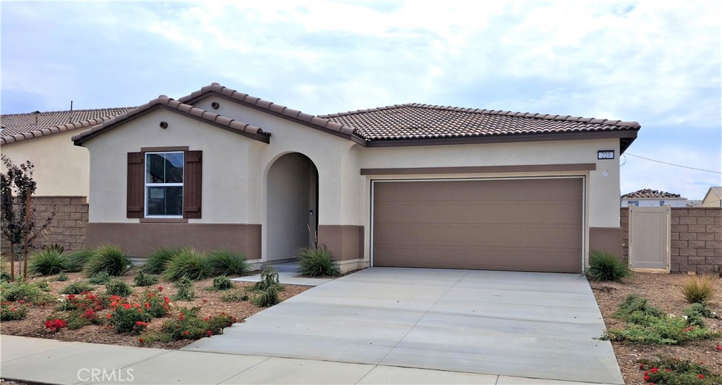 223 Almanac Street Property Photo 1