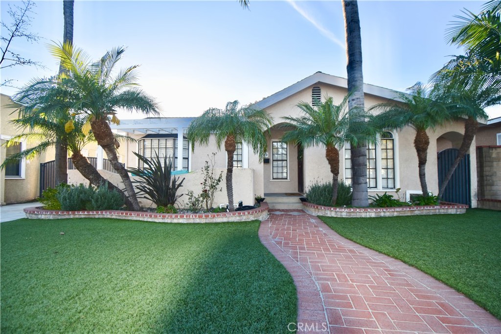 523 S Citron Street Property Photo