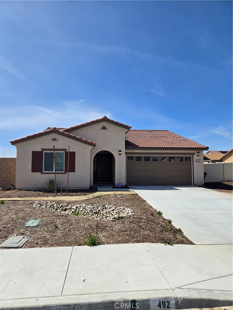 492 Foursquare Place Property Photo