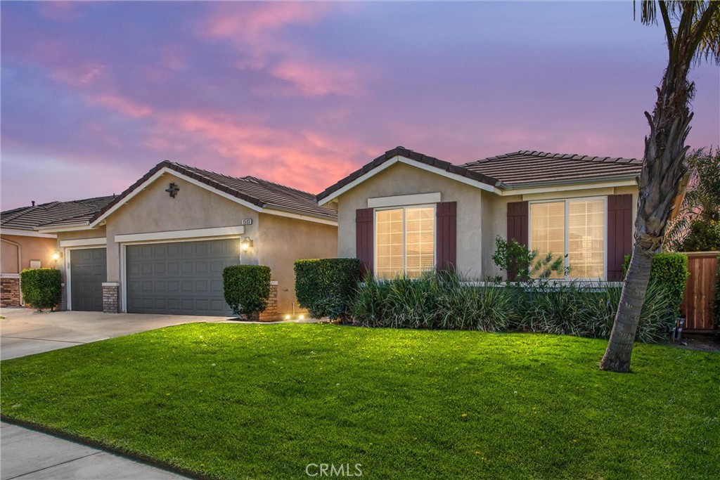 1503 Lyra Way Property Photo 1