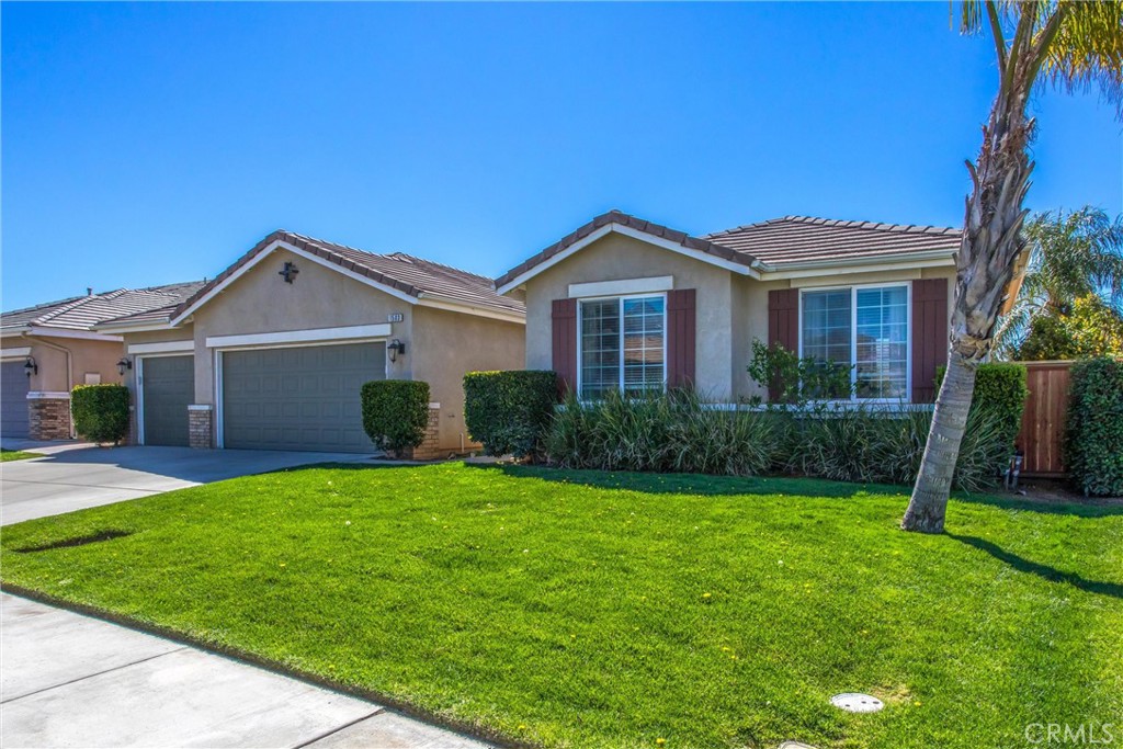1503 Lyra Way Property Photo 4