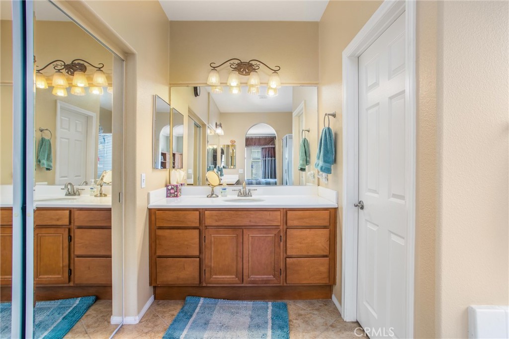 1503 Lyra Way Property Photo 23