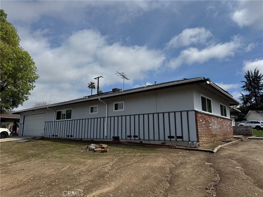 11829 Adams Court Property Photo 3
