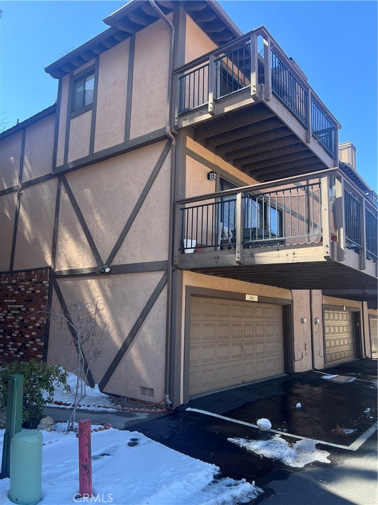 184 Ca-173 Property Photo 1
