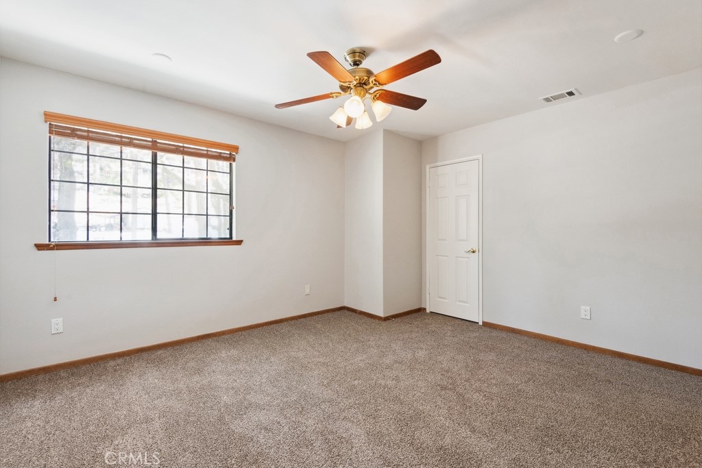 30668 Ferndale Drive Property Photo 16