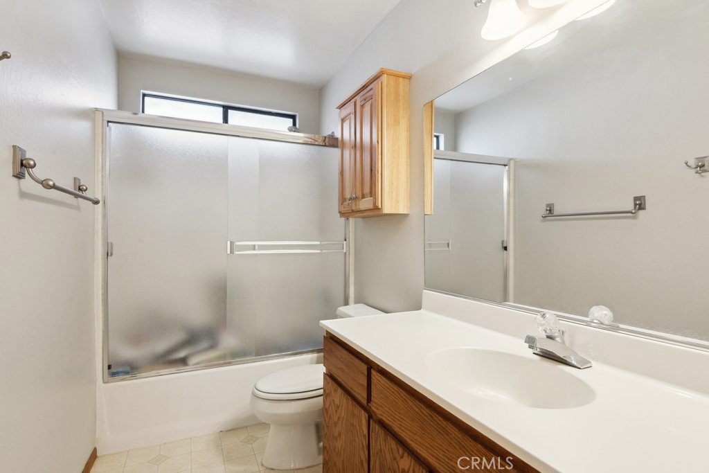 30668 Ferndale Drive Property Photo 18