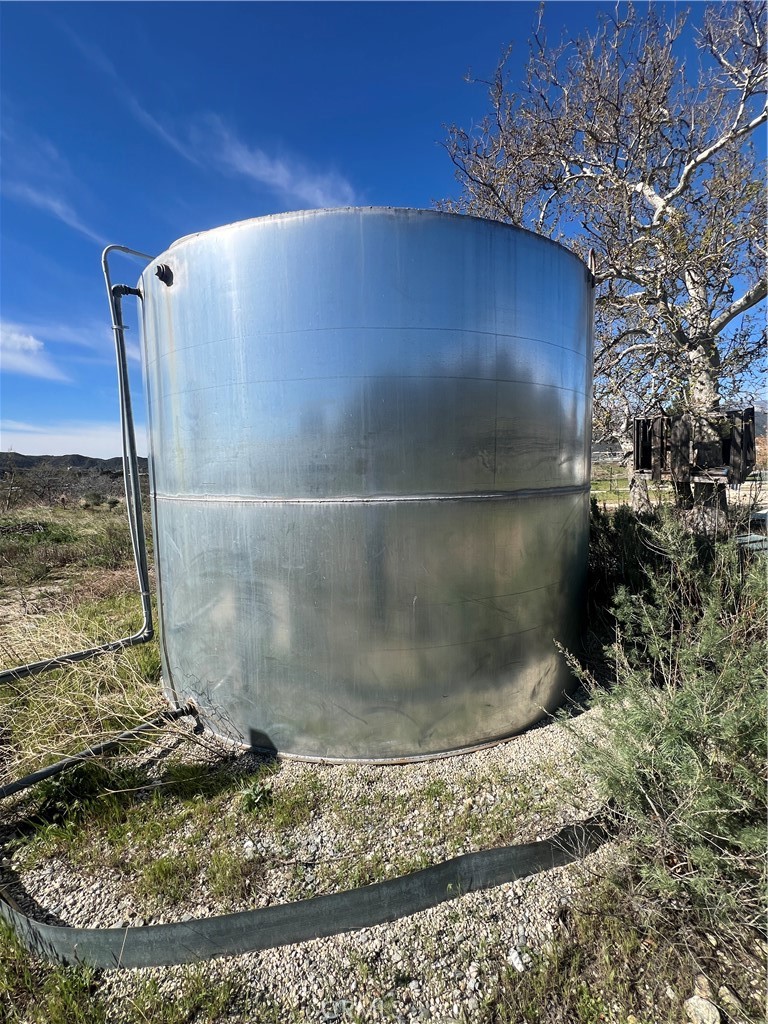7677 Cable Canyon Road Property Photo 6