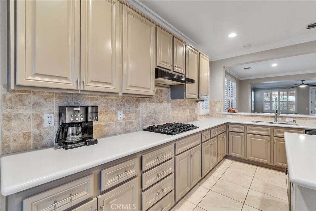 176 Potter Property Photo 17
