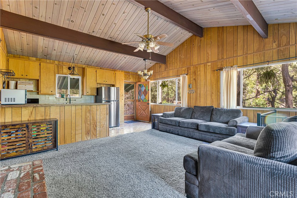 23660 Shady Lane Property Photo 6