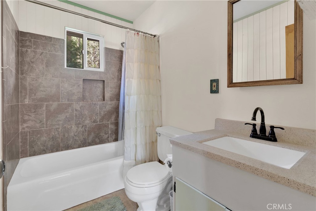 23660 Shady Lane Property Photo 13