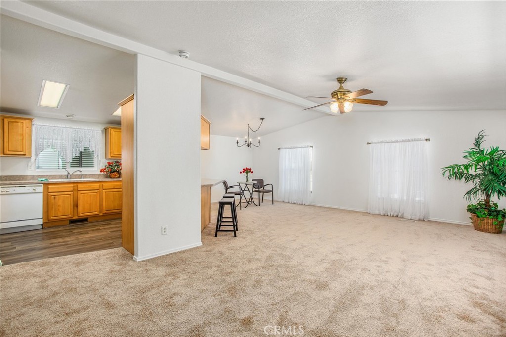 4133 W Wilson Street 70 Property Photo 6