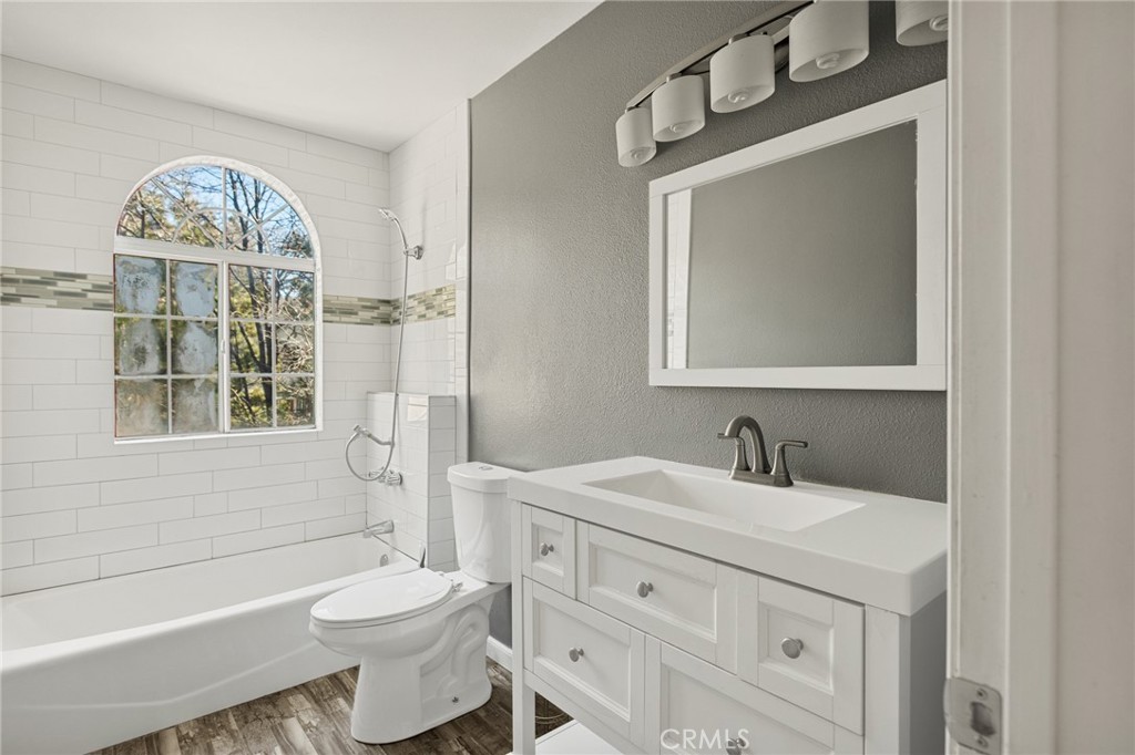 30172 Enchanted Way Property Photo 21