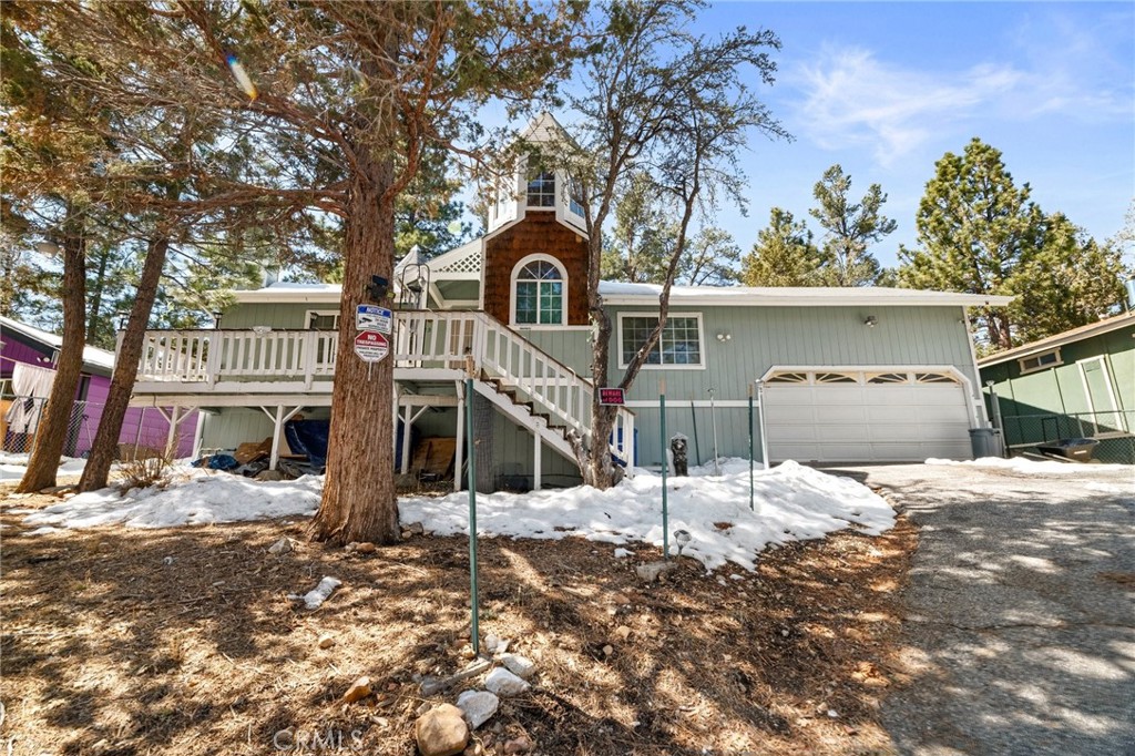 252 Riverside Avenue Property Photo