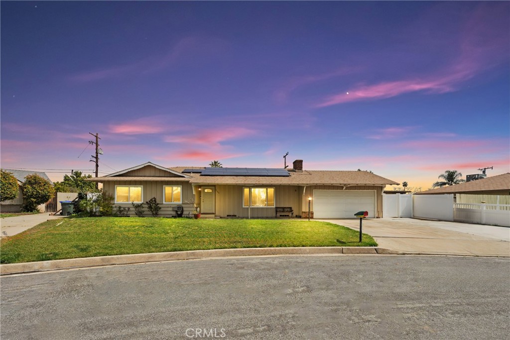 1169 N Joyce Avenue Property Photo
