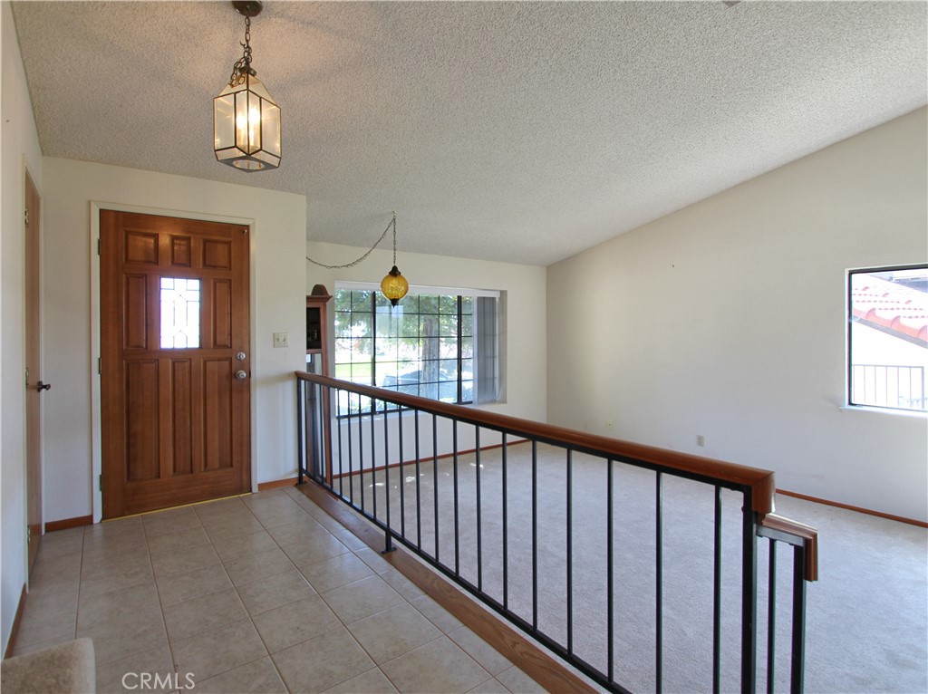 36116 Sharon Way Property Photo 6