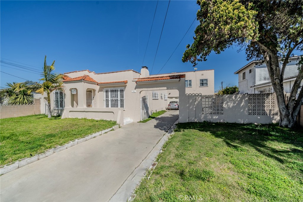 541 Elm Avenue Property Photo