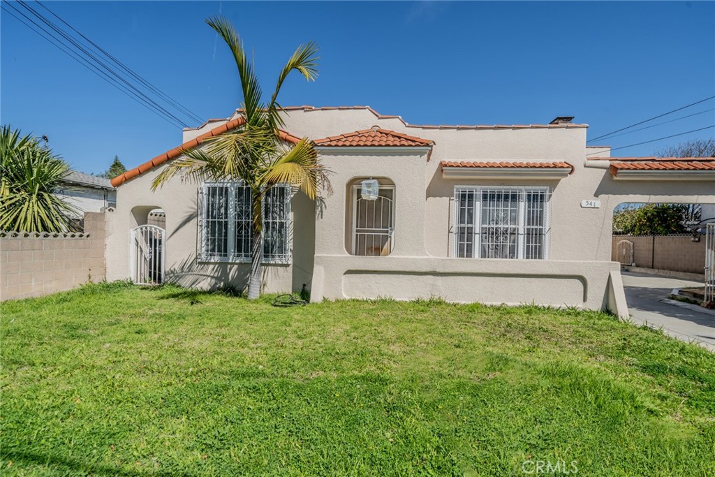 541 Elm Avenue Property Photo 3