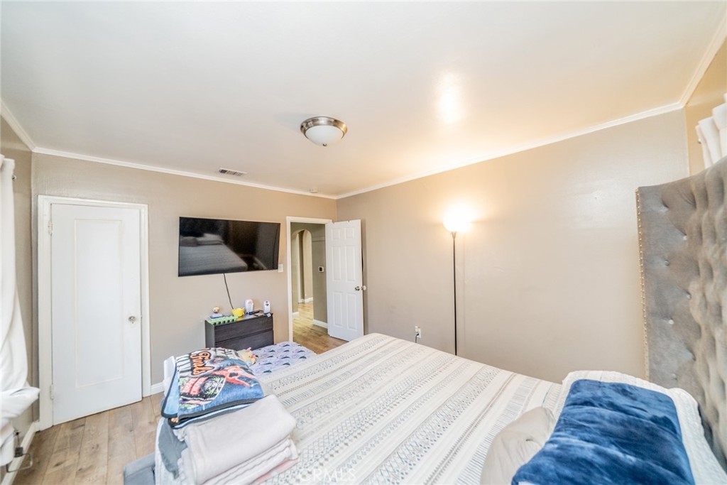 541 Elm Avenue Property Photo 22