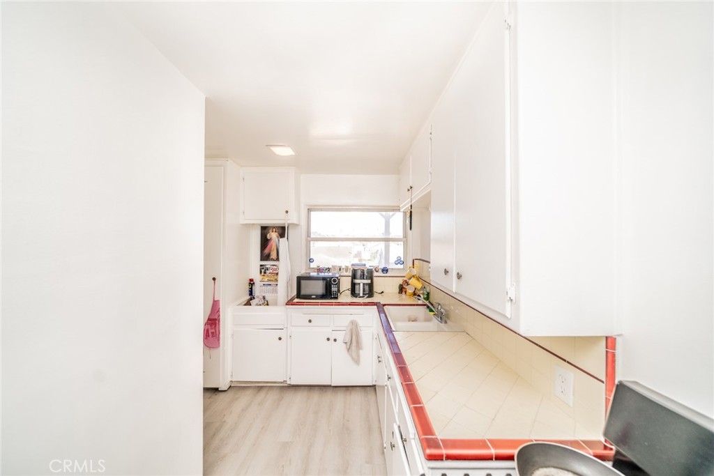541 Elm Avenue Property Photo 31