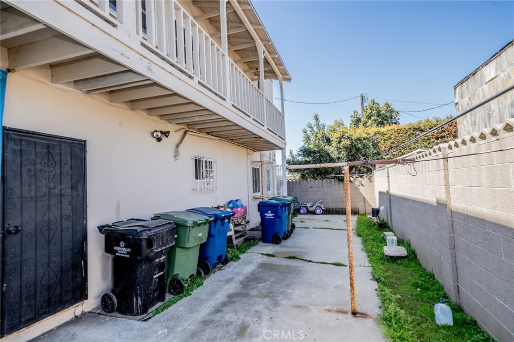 541 Elm Avenue Property Photo 42
