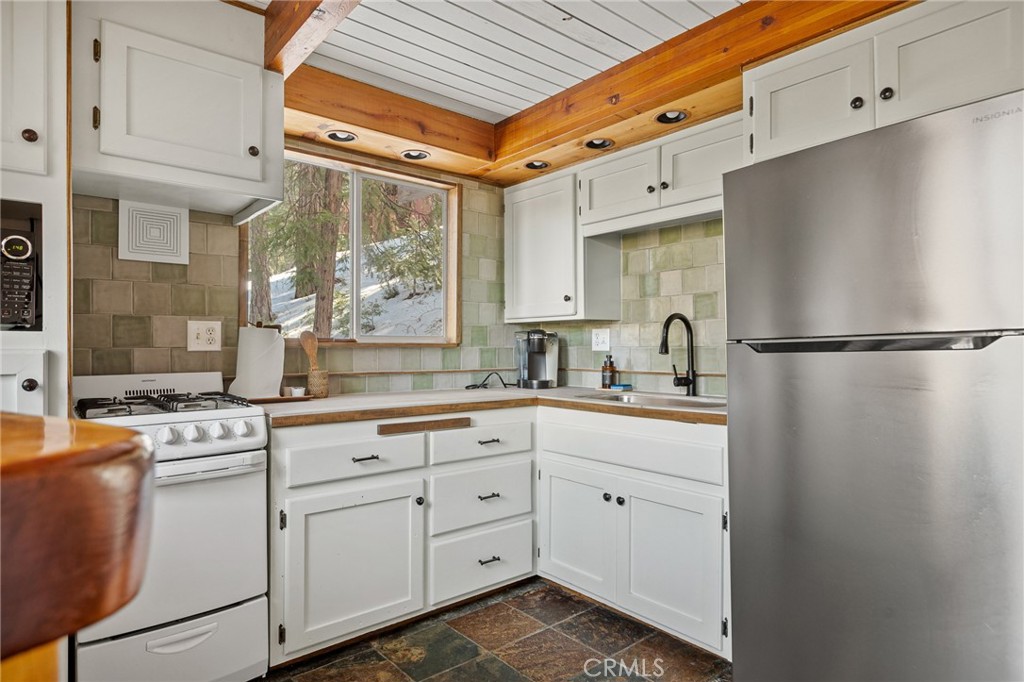 31661 Wagon Wheel Drive Property Photo 7