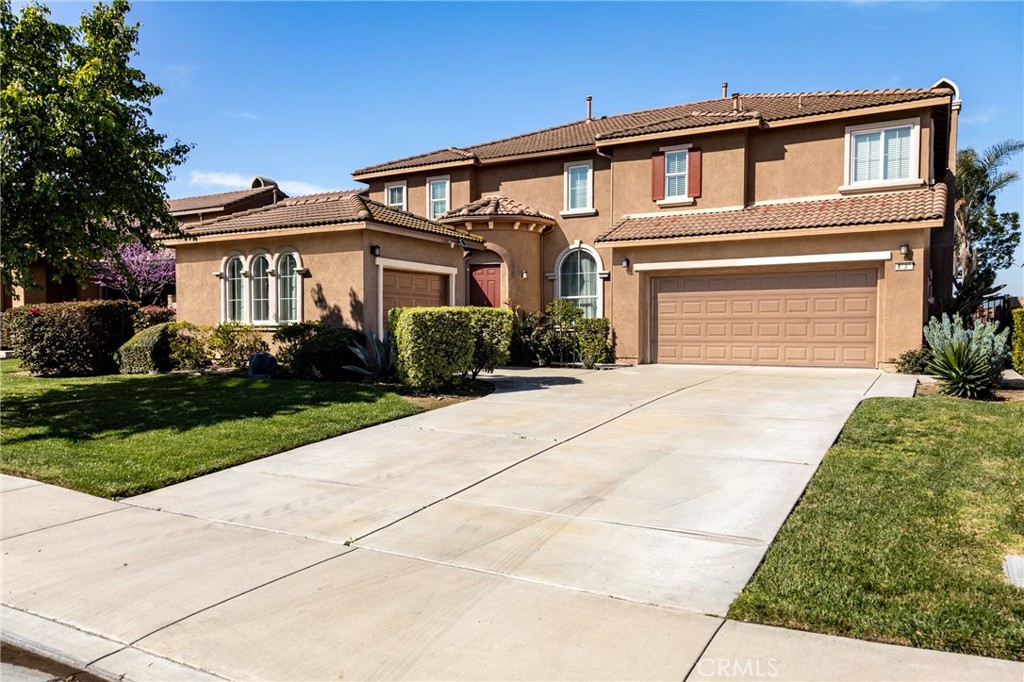 8539 Shinkle Drive Property Photo