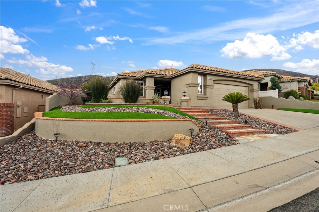 5017 Rio Bravo Drive Property Photo 3