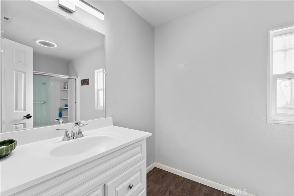 2505 Foothill Boulevard 74 Property Photo 12