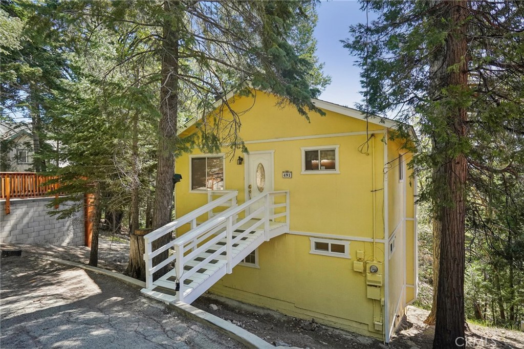 491 Violet Drive Property Photo