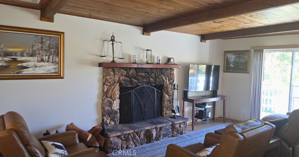 491 Violet Drive Property Photo 3