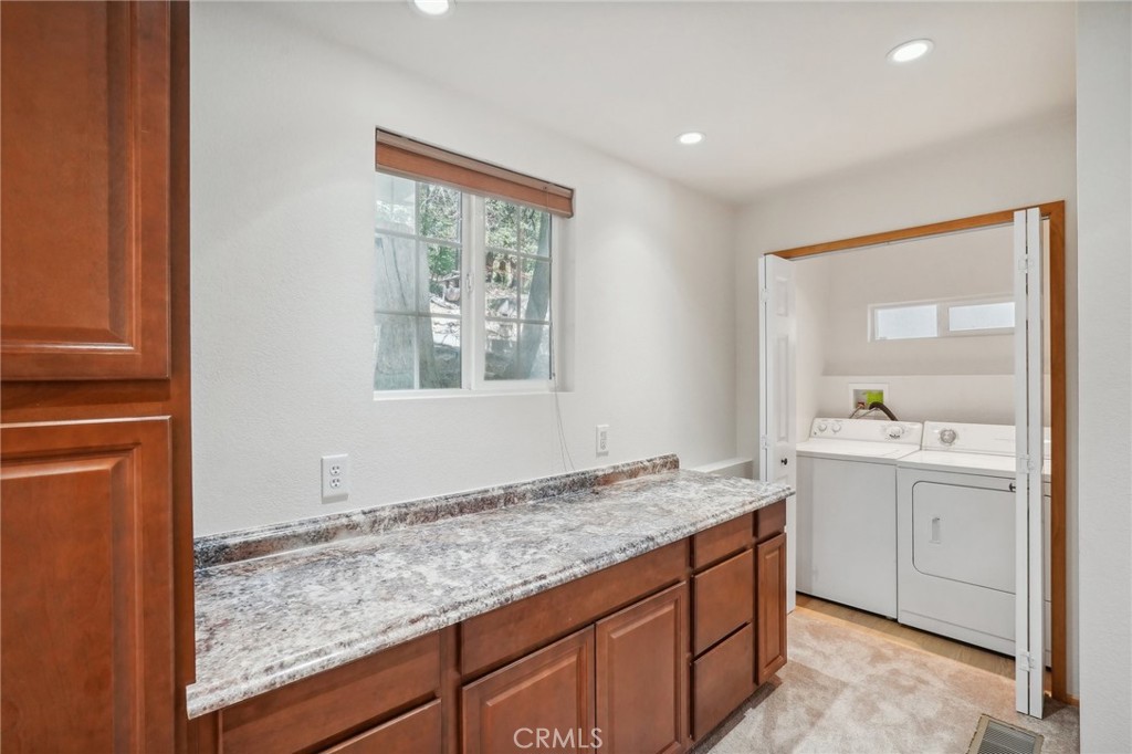 491 Violet Drive Property Photo 15