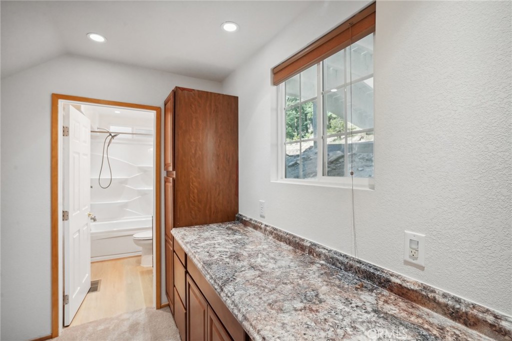 491 Violet Drive Property Photo 16
